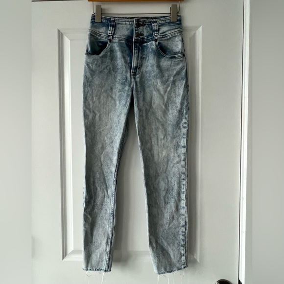 Abercrombie & Fitch Denim - Abercrombie High rise Acid wash jeans - sz. 26R (2)